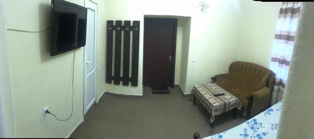 Best Hostel Republic Square Erevan Esterno foto